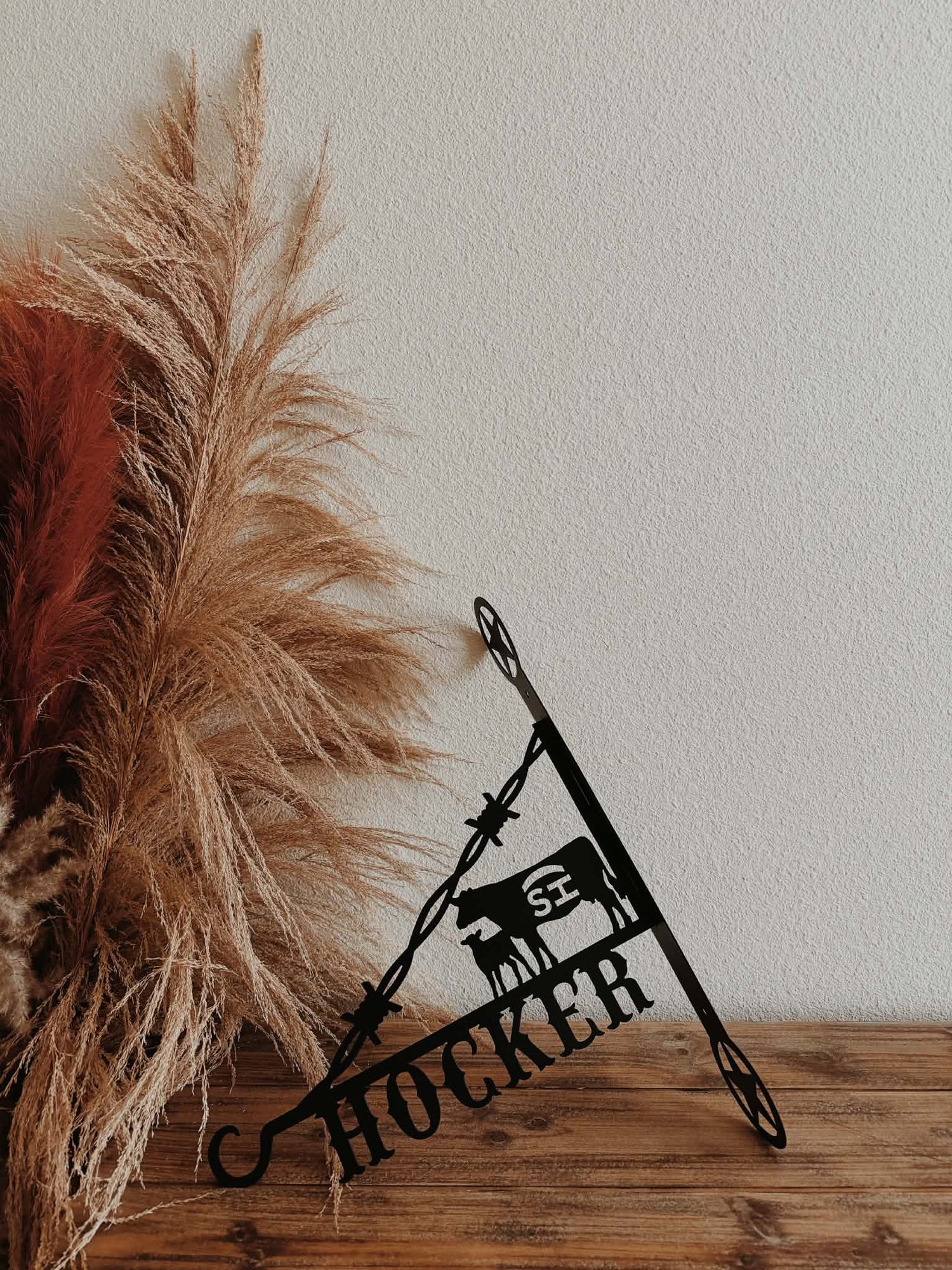 Decorative Western Flower Hanger - Custom Name &amp; Livestock Brand