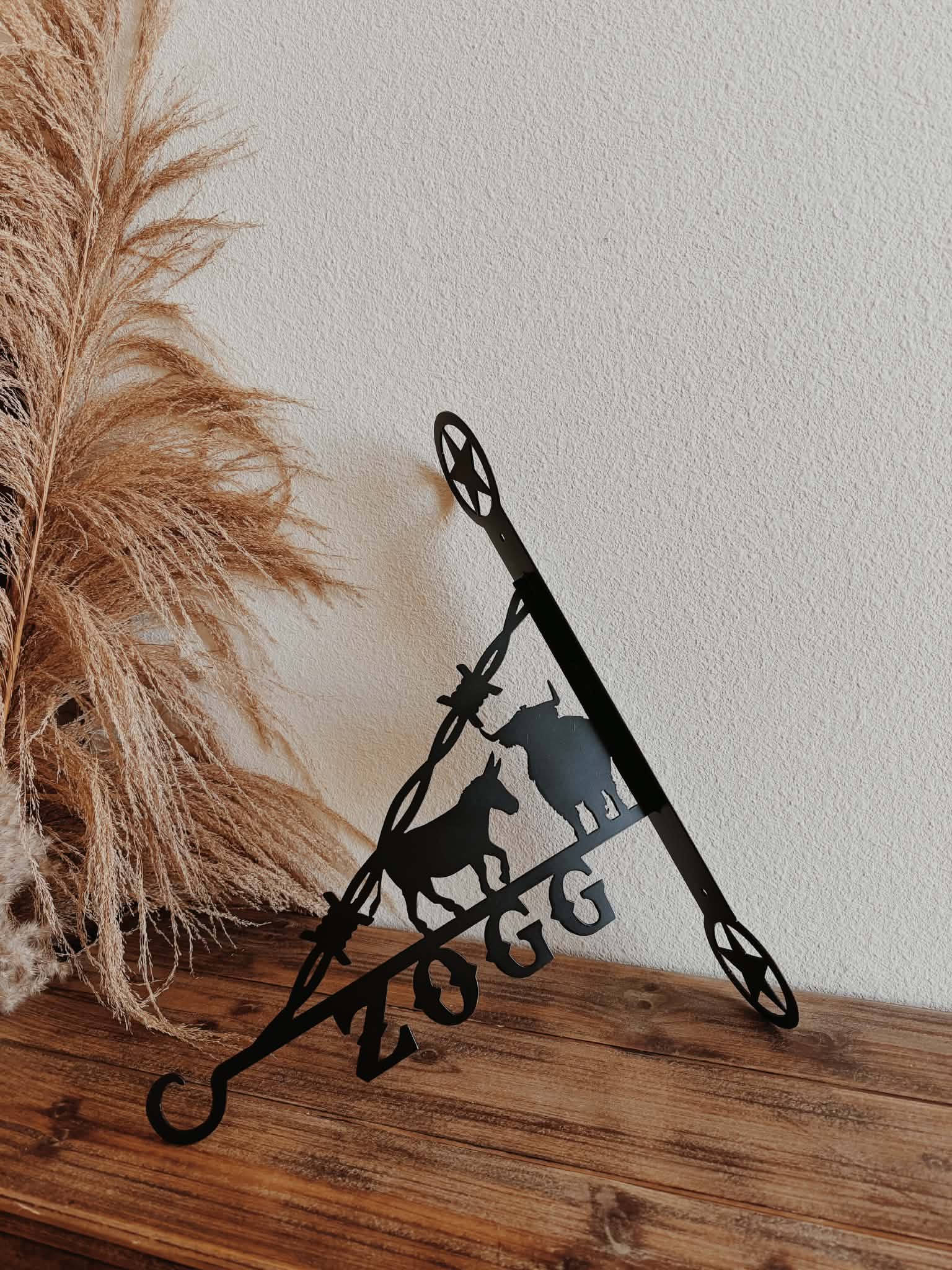 100% CUSTOM Decorative Western Flower Hanger
